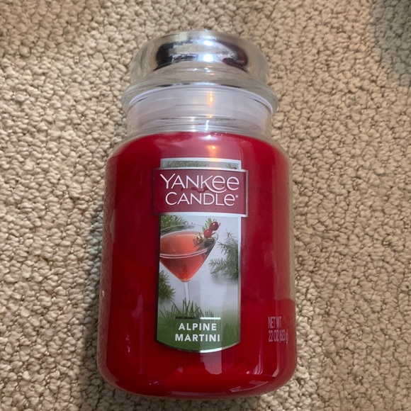YANKEE CANDLE
